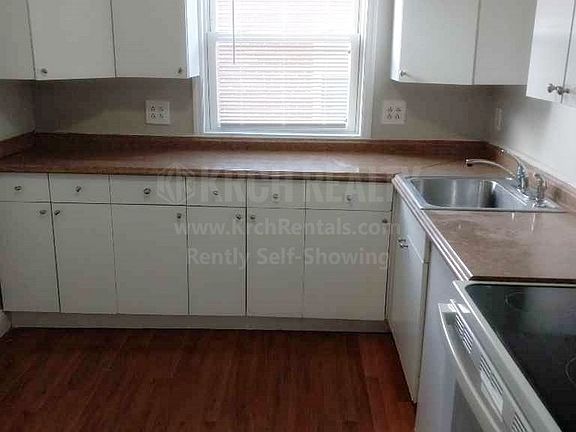 5th image of 6849 Roberts Ave