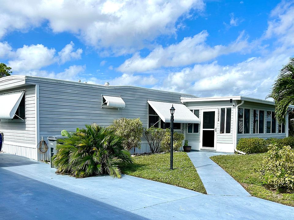 1st image of 10008 Granada Bay