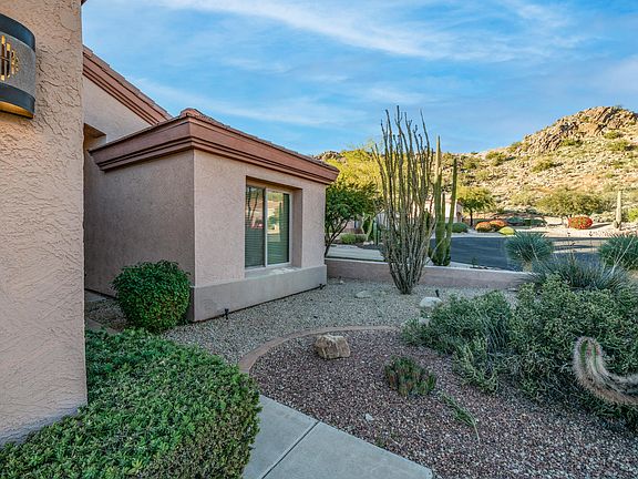 3rd image of 6334 E VIEWMONT Drive #25
