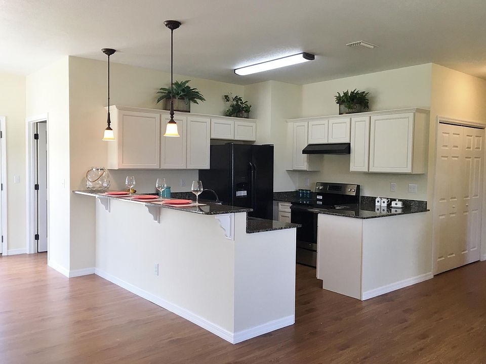Kitchen layout of similar home