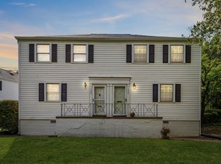 1627 Sutton Dr, Raleigh, NC 27605