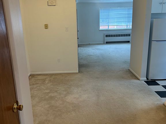 3rd image of 2505 Vera Ave #3