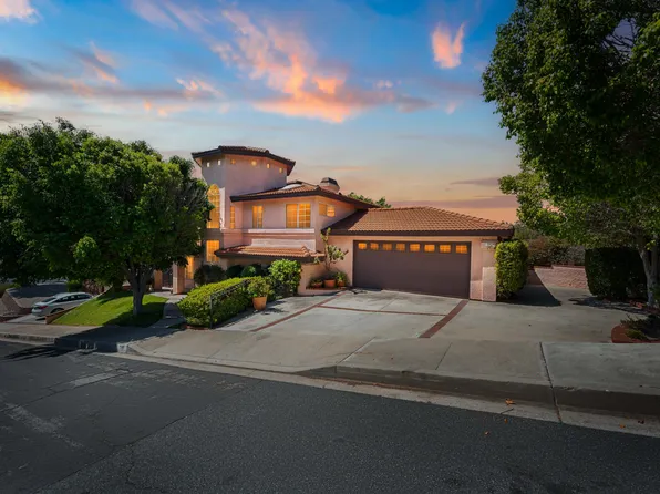 799 Foxkirk Rd, Glendale, CA 91206