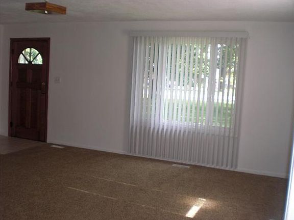5th image of 9747 E 21st St