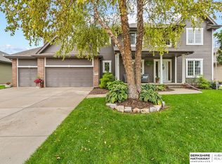20134 Douglas St, Elkhorn, NE 68022