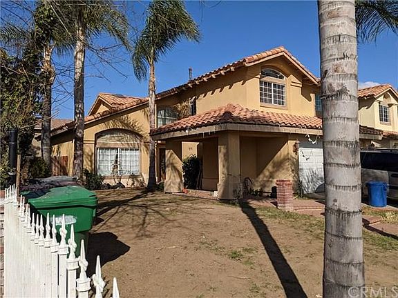 4th image of 25646 Brodiaea Ave
