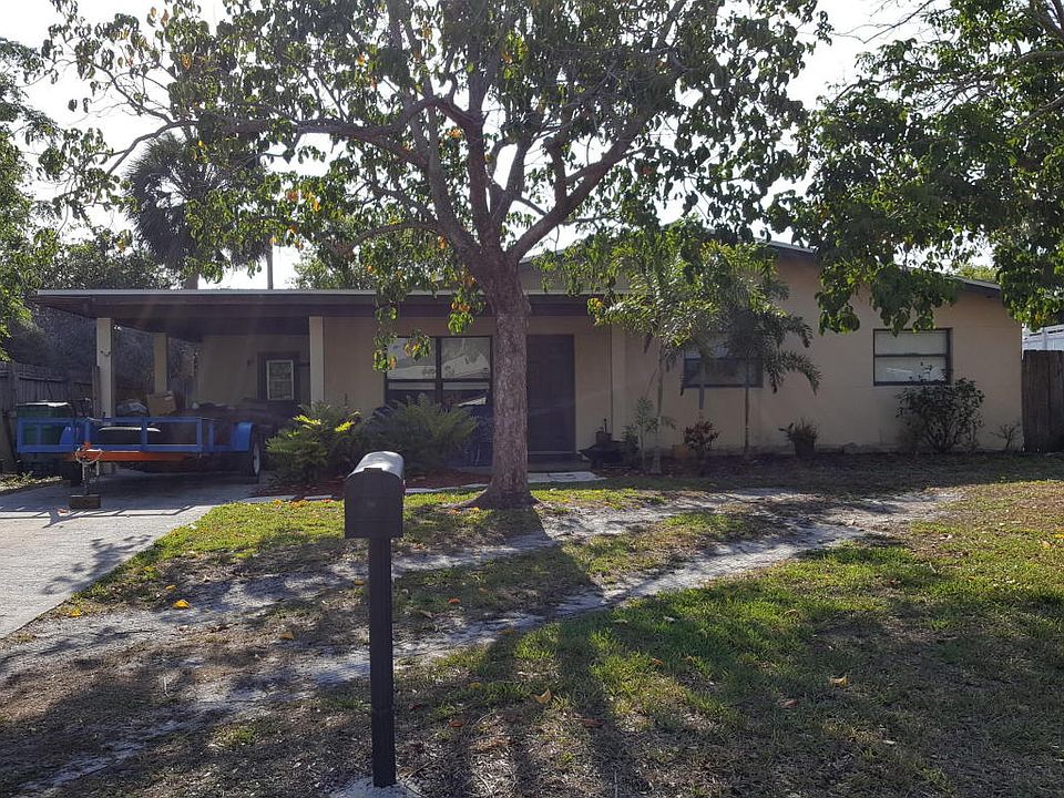 1st image of 553 Sioux Ave