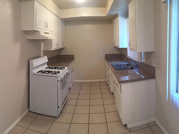 5th image of 1108 N Monterey St APT B
