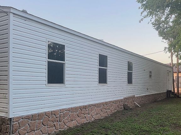 3rd image of 123 S 4th St #12