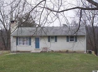 3672 Roundtop Rd, Elizabethtown, PA 17022