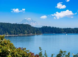 5968 Beachside Dr NE, Bremerton, WA 98311