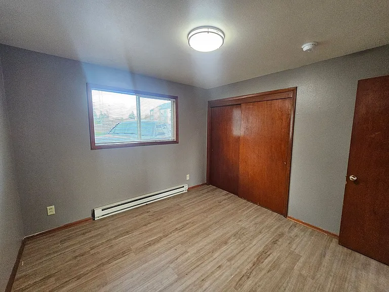 839 Cedar St #4 — Photo 15