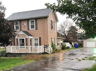 304 Dwight St, Kewanee, IL 61443