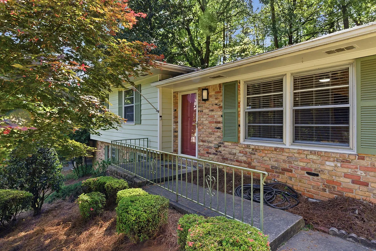 Building Photo - 2722 Frontier Ct