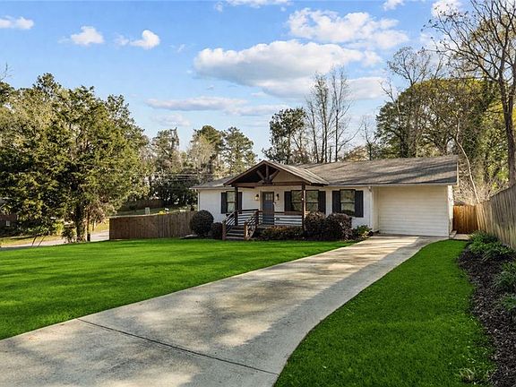 2nd image of 2626 Habersham Dr