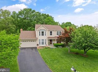 8032 Rocky Run Rd, Gainesville, VA 20155