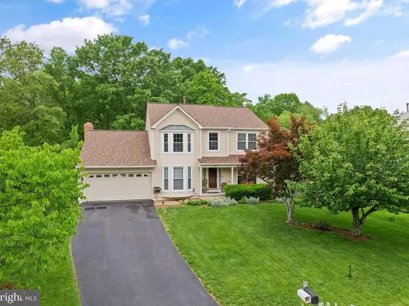 8032 Rocky Run Rd, Gainesville, VA 20155