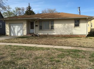 126 E Yauger St, Lincoln, KS 67455