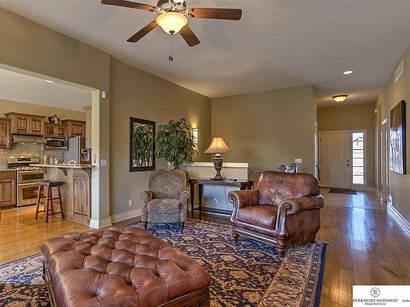 5th image of 18407 Izard Cir