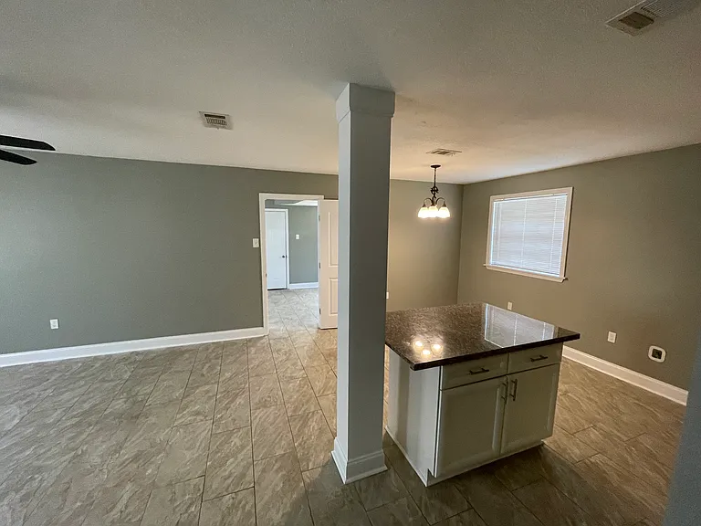 2764 Colony Ct — Photo 4