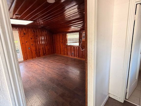 5th image of 3036 Marysville Blvd APT C