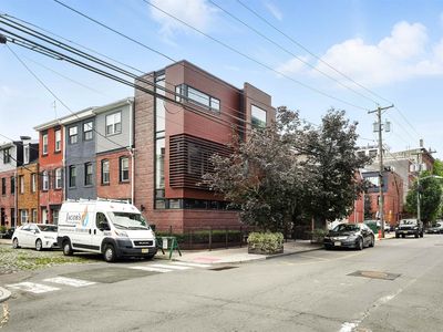 33 Willow Terrace, HOBOKEN, NJ, 07030