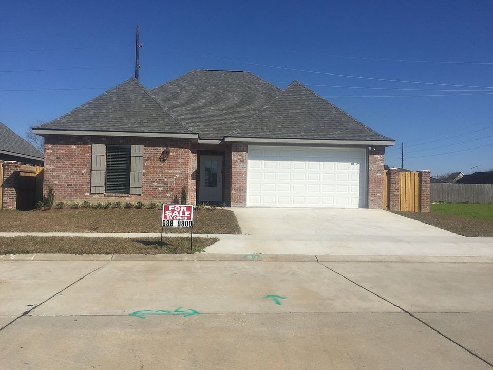 1st image of 328 N Moss Dr