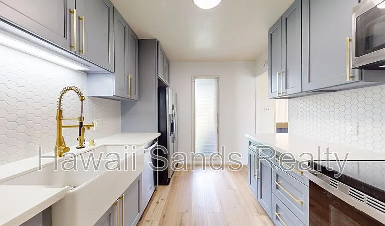 98-1426 Kaahumanu St #74 — Photo 6