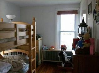 411 Buchanan Ave, Milmont Park, PA 19033