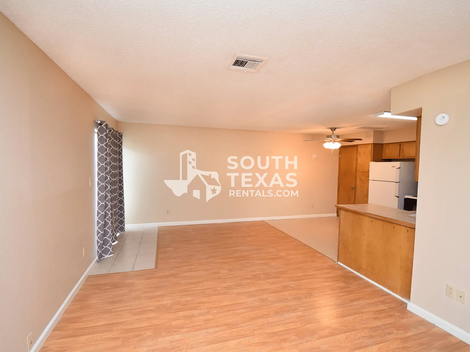 Sherwood Townhomes - 609-G — Photo 1