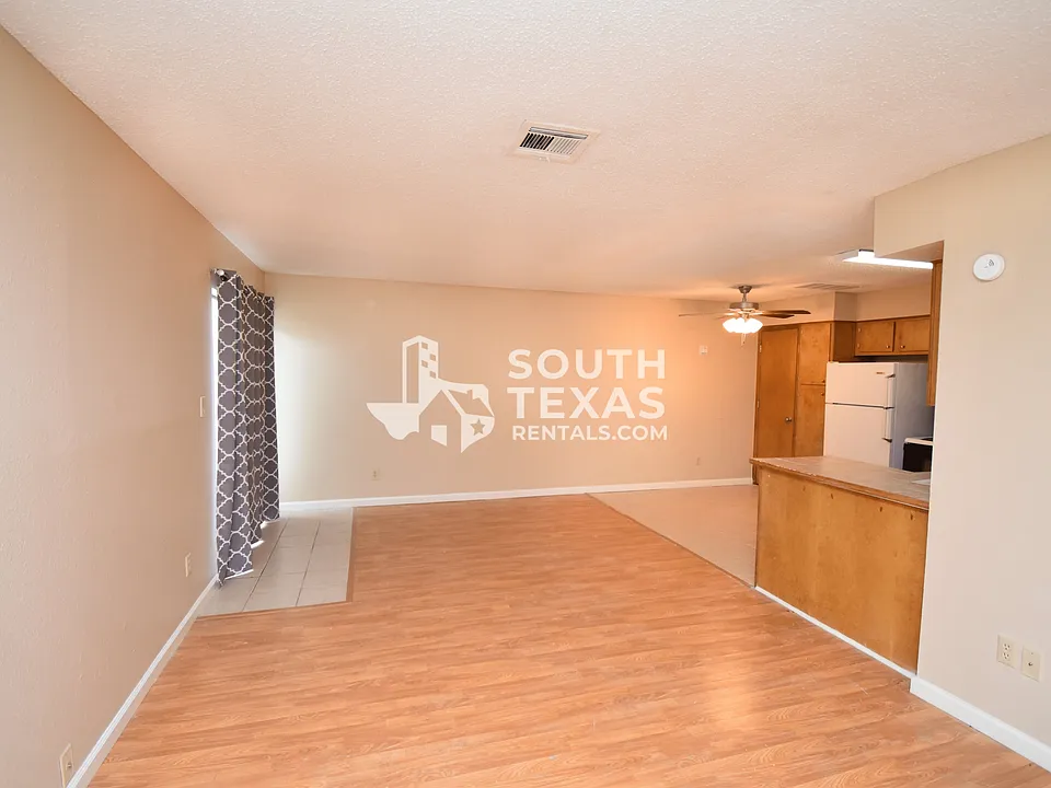 609 Sherwood Dr #G