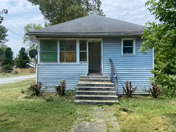 601 N Madison St, West Frankfort, IL 62896
