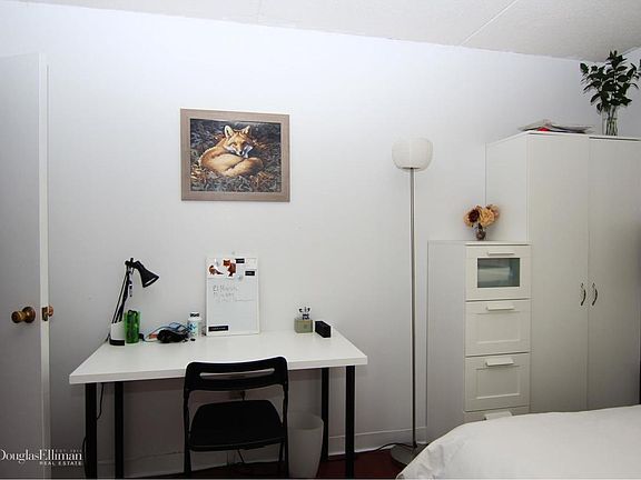 4th image of 301 Cathedral Pkwy APT 11J