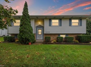 1242 Frost Rd, Streetsboro, OH 44241