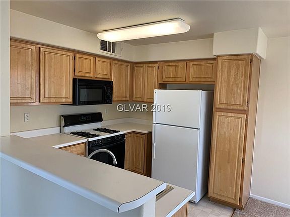 4th image of 5710 E Tropicana Ave Unit 2166