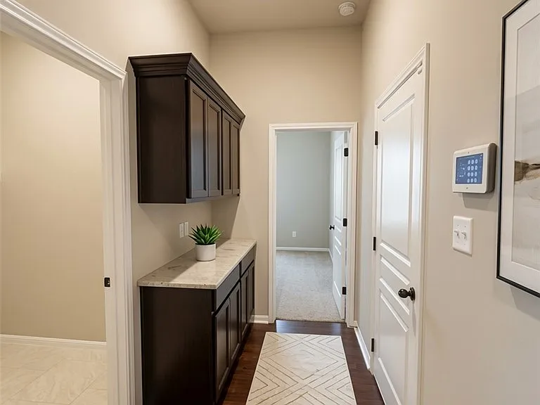 2607 Hailes Ct — Photo 16