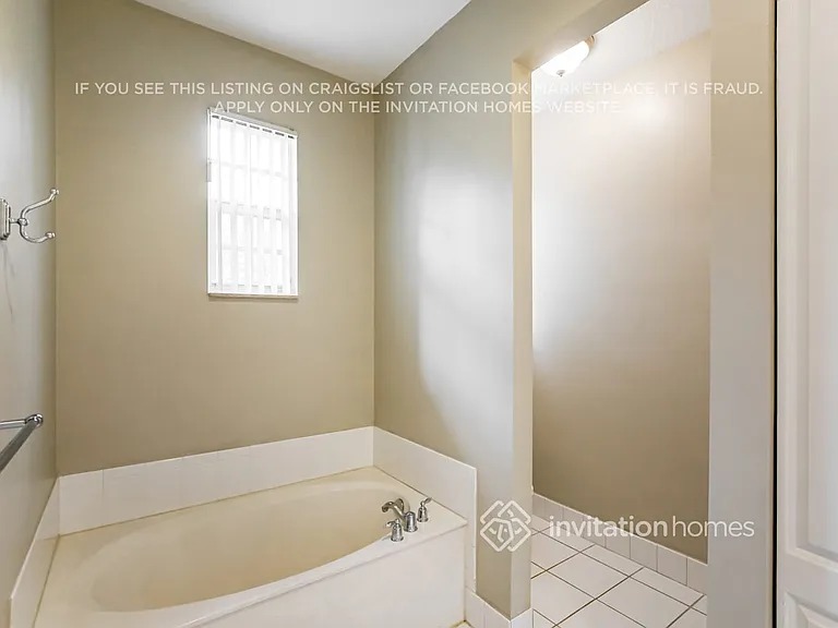 8668 Blaze Ct — Photo 11