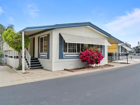 1001 Sylmar Ave Space 2, Clovis, CA 93612