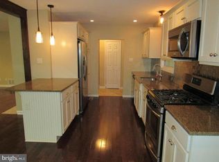 19 Breakneck Rd, Medford, NJ 08055