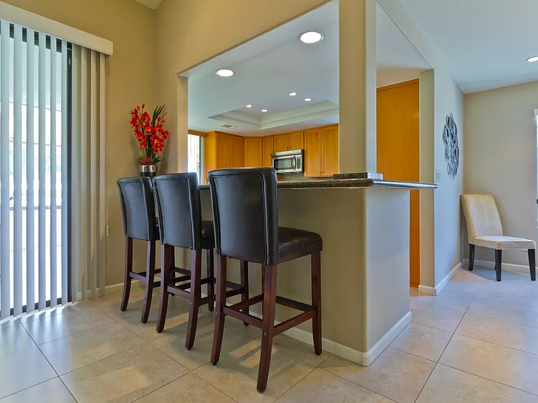 48 El Toro Dr — Photo 5