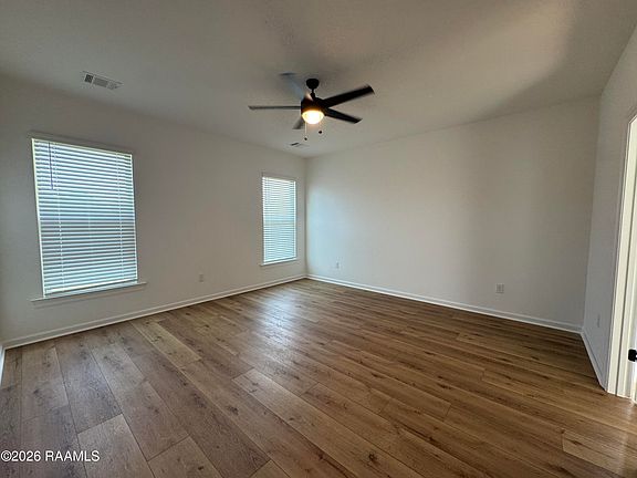 4th image of 236 Tatum Ln
