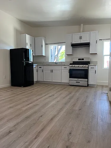 4317 Eileen St Photo 1