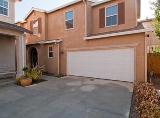 2360 La Villa Way, Redding, CA 96003