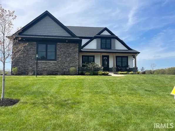 18607 Fontana Dr, South Bend, IN 46637