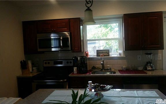 4th image of 138 Southaven Ave