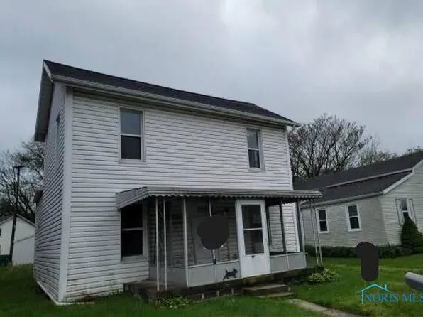146 Railroad St, Tiffin, OH 44883