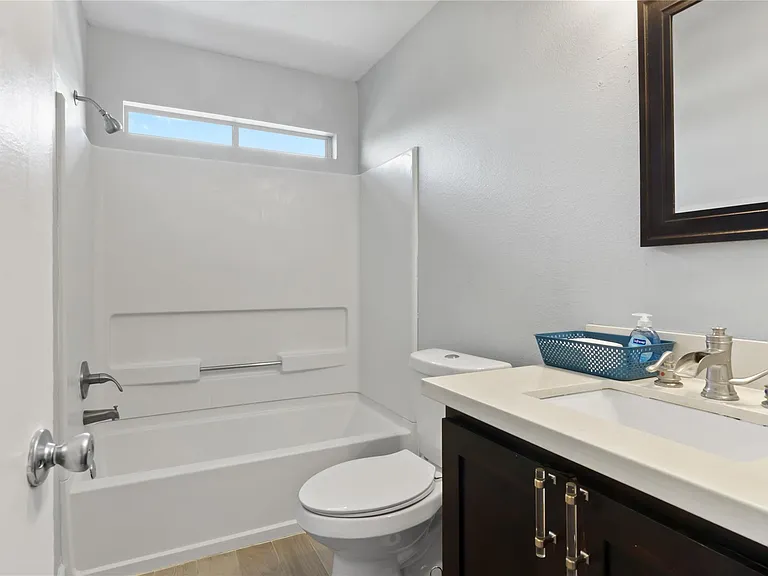 5815 Clerkenwell Dr — Photo 21