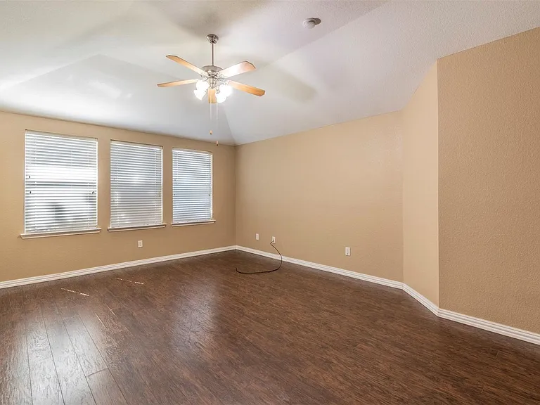 2017 Lake Highlands Dr — Photo 18