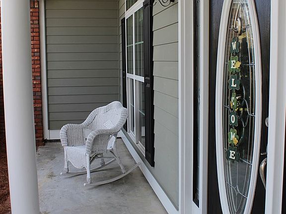 3rd image of 4545 San Saba Dr