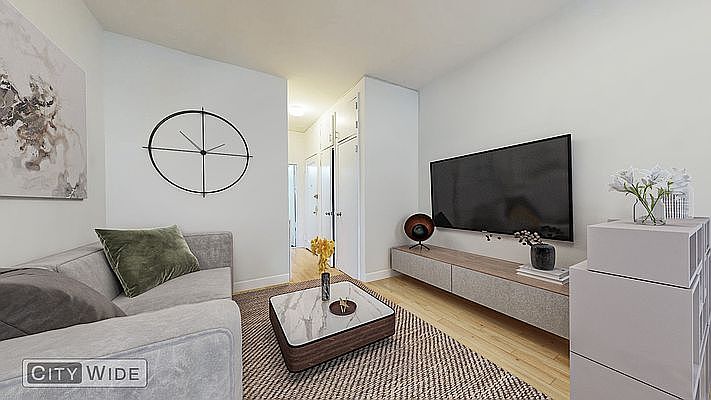 1st image of 302 E 90th St APT 5a